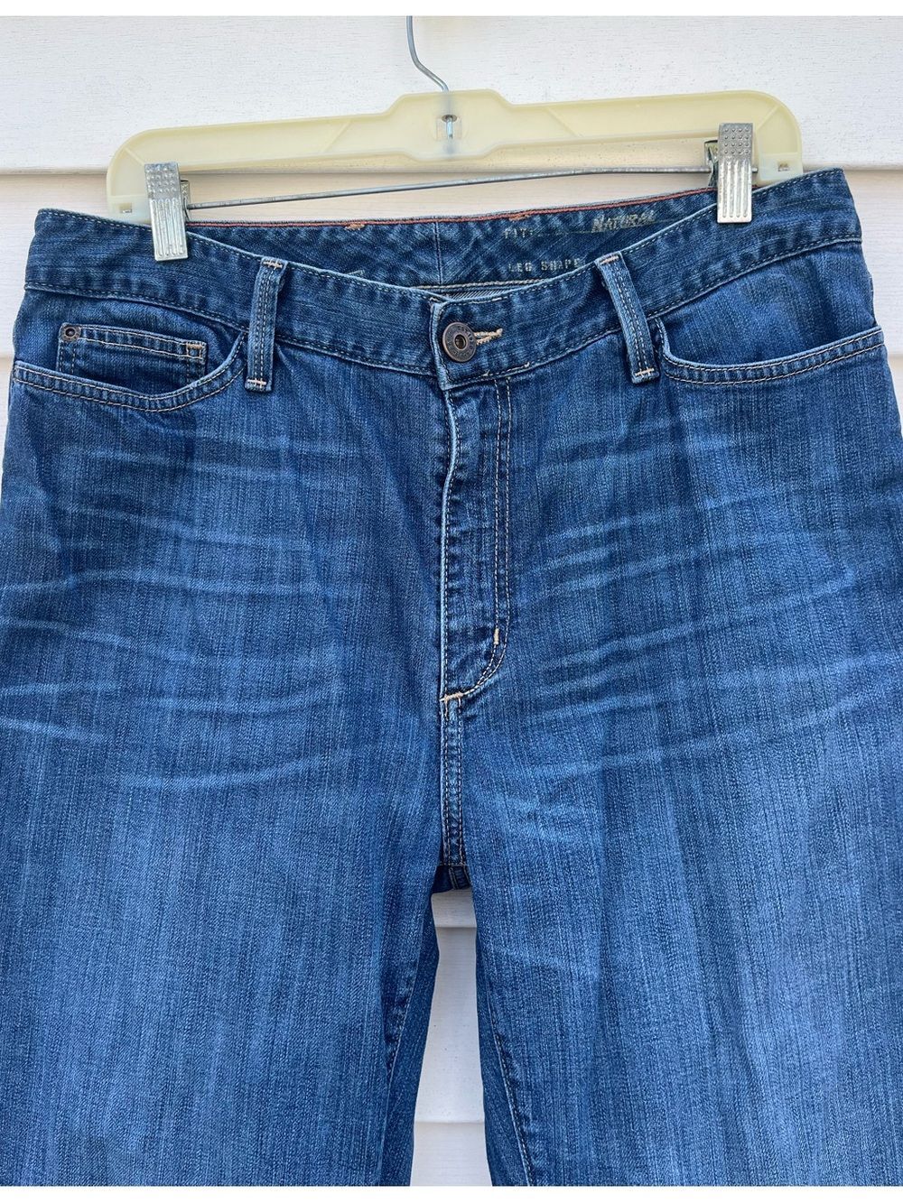 Eddie Bauer Natural Fit Bootcut Flare Denim Jeans Size 14 Tall - Picture 3 of 13